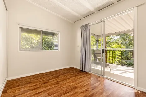 Property photo of 25 Norcombe Street Carina QLD 4152