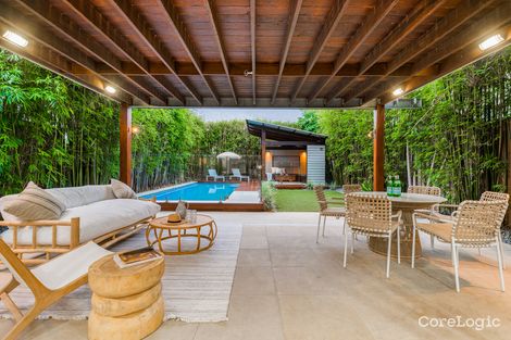 Property photo of 31 Glenelg Avenue Mermaid Beach QLD 4218