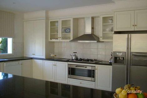 Property photo of 3 Lois Place Mount Eliza VIC 3930