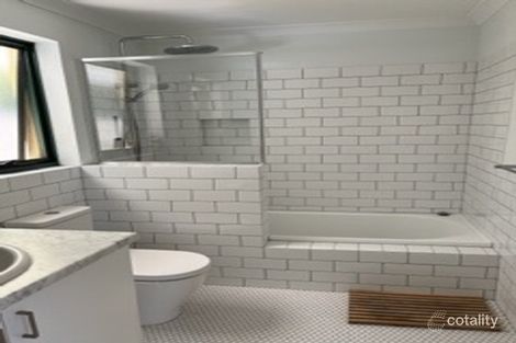 Property photo of 27 Beach Road Marmion WA 6020