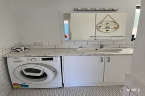 Property photo of 27 Beach Road Marmion WA 6020