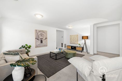 Property photo of 7 Horsley Crescent Doreen VIC 3754