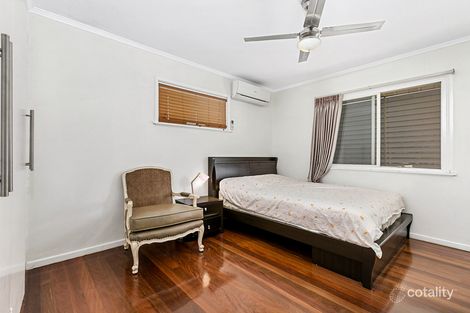 Property photo of 23 Veivers Street Macgregor QLD 4109