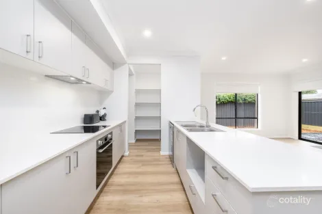 Property photo of 7A Vickers Street Kialla VIC 3631