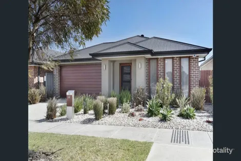 22 Bacchus Rd, Cranbourne West, VIC 3977