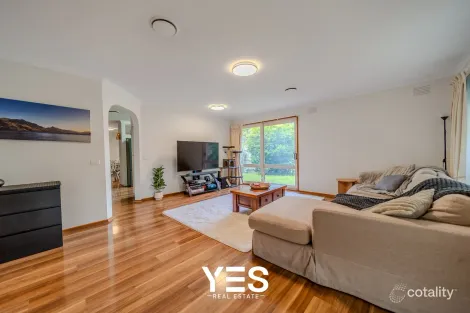Property photo of 29 Landsdale Crescent Wantirna South VIC 3152