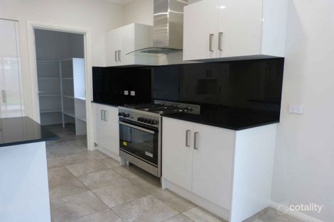 Property photo of 16 Bloomsdale Circuit Gables NSW 2765