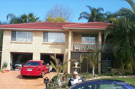 14 Honeysuckle St, Mansfield, QLD 4122