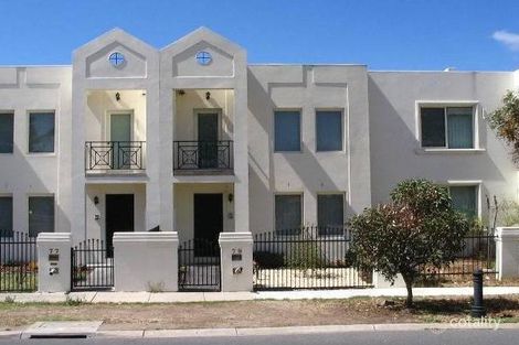 Property photo of 79 Rossiter Avenue Roxburgh Park VIC 3064