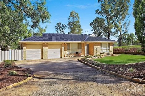 Property photo of 4 Brigadier Hammett Road Wattle Ponds NSW 2330