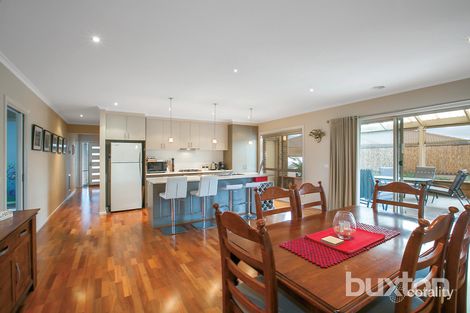 Property photo of 6 Lynrose Close Sebastopol VIC 3356