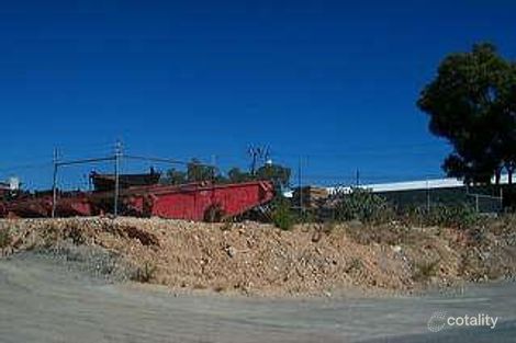 42 Weston St, Naval Base, WA 6165