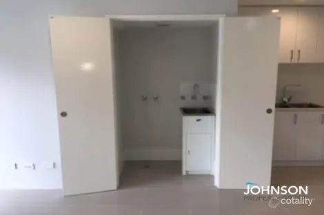 Property photo of 2/8 Gild Street Cloverdale WA 6105