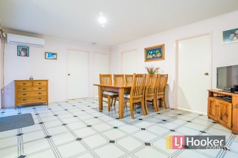 Property photo of 7 Ridge Court Hampton Park VIC 3976