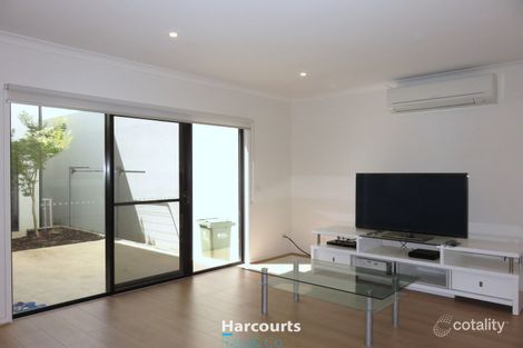 Property photo of 35 Woodcutters Grove Epping VIC 3076