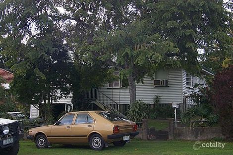 271 Ferguson Rd, Seven Hills, QLD 4170