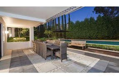 Property photo of 13 Bougainvillea Avenue Indooroopilly QLD 4068