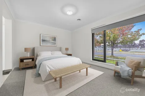 Property photo of 11 Bathgate Crescent Cranbourne East VIC 3977
