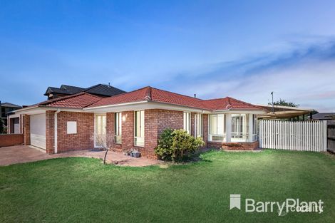 Property photo of 25 Yaralla Crescent Sunshine West VIC 3020