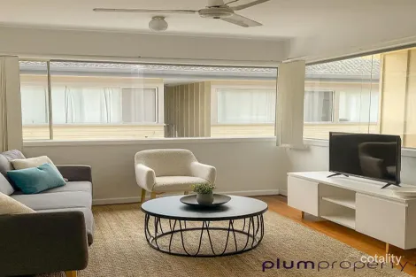 Property photo of 2/3 Montrose Road Taringa QLD 4068