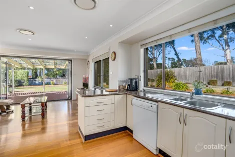 Property photo of 11 Bill O'Reilly Close Bowral NSW 2576