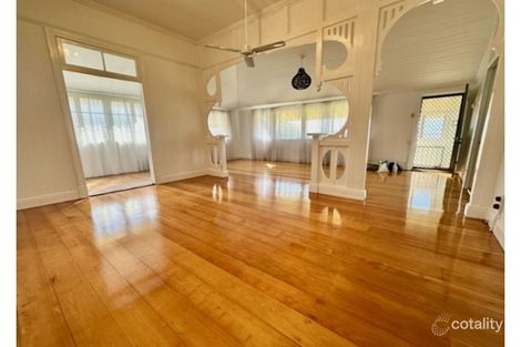 Property photo of 104 South Station Road Silkstone QLD 4304