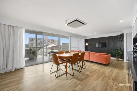 13/28 Pollard St, Glendalough, WA 6016