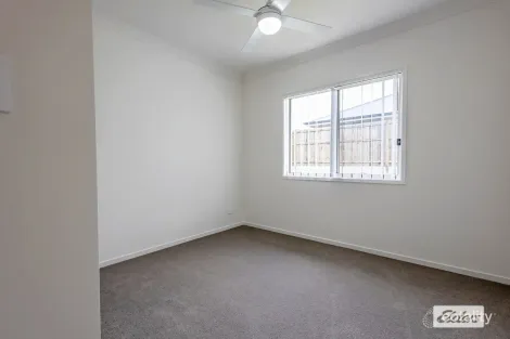 Property photo of 3 Darling Circuit Plainland QLD 4341