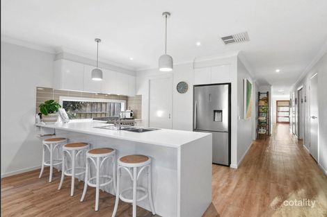Property photo of 10 Ash Grove South Langwarrin VIC 3910