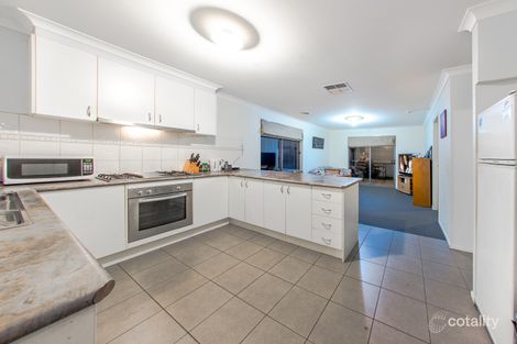 Property photo of 50 Tyndall Street Cranbourne East VIC 3977
