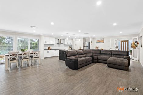 Property photo of 1 Douglas Place Hunterview NSW 2330