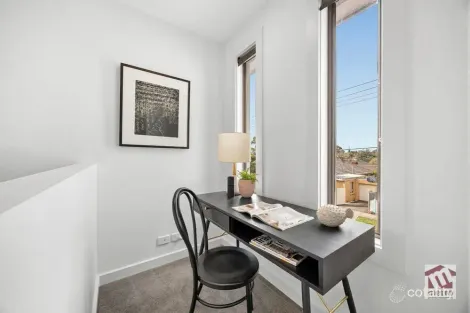 Property photo of 33 Headingley Road Mount Waverley VIC 3149