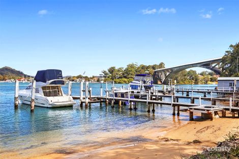 Property photo of 94 Daley Avenue Daleys Point NSW 2257