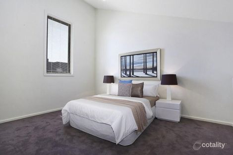Property photo of 7/11 Langwells Parade Northcote VIC 3070