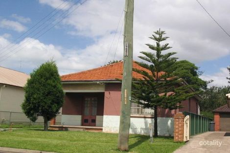 4 Barenya St, Mayfield, NSW 2304