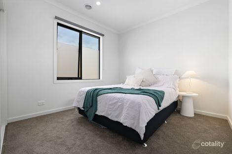 Property photo of 4 Van Close Kilsyth VIC 3137