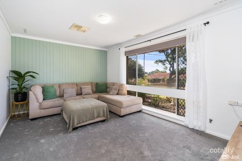 Property photo of 4 Lensham Place Armadale WA 6112