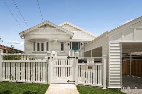 Property photo of 18 Lugg Street Bardon QLD 4065