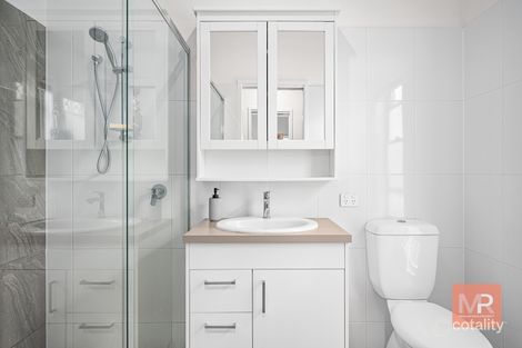 Property photo of 20 Hiddenvale Circuit Yarrabilba QLD 4207