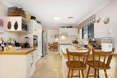 Property photo of 4 Maxwell Place Wynnum West QLD 4178