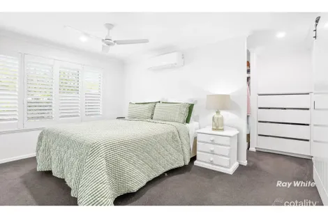 Property photo of 11 Fitzroy Drive Hidden Valley QLD 4703