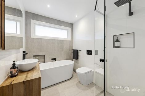 Property photo of 362 Thompsons Road Templestowe Lower VIC 3107