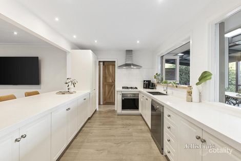 Property photo of 362 Thompsons Road Templestowe Lower VIC 3107