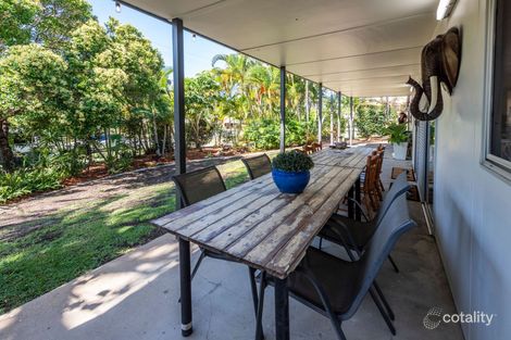 Property photo of 27 Carlo Road Rainbow Beach QLD 4581