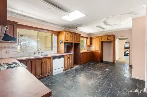 Property photo of 10 Alfred Road Ridgehaven SA 5097