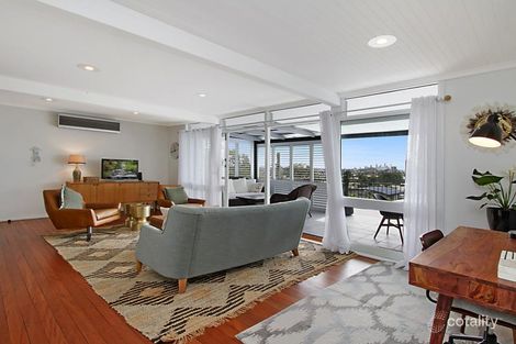 Property photo of 3/4 East Street Burleigh Heads QLD 4220