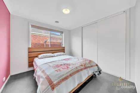 Property photo of 18 Sinclair Crescent Tarneit VIC 3029