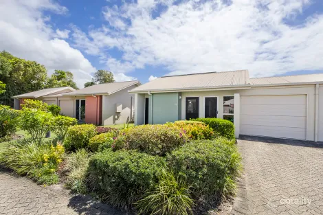 Property photo of 2 Grand Parade Parrearra QLD 4575