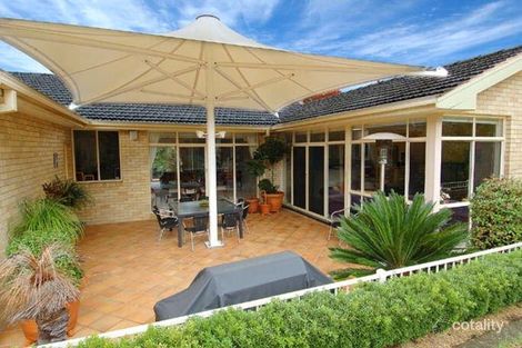 Property photo of 14 Hunter Avenue St Ives NSW 2075