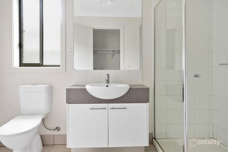 Property photo of 21 Manuka Grove Wyndham Vale VIC 3024
